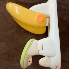 コンビ　バスチェアの画像