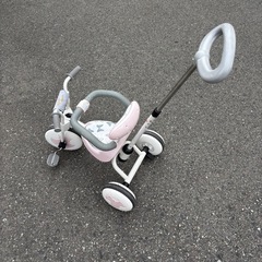 三輪車の画像