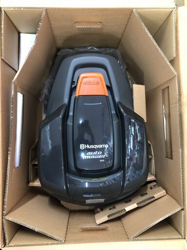 【開封済み未使用品】【店頭引取限定】Husqbarna  ロボット芝刈り機 AUTO MOWER105 88,000円（税込）