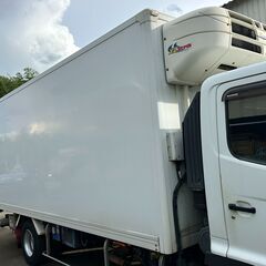 3.6坪/外寸長さ620+40cm●中型保冷断熱コンテナ、横ドア付き　●バイクガレージ.作業場工場キャップ場.ワークスペース.資材農機具●福岡発の画像