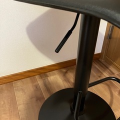 カウンターチェア バーチェア 昇降式 の画像