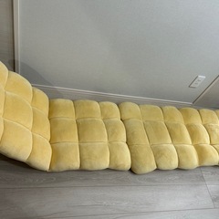 2セット黄色座椅子の画像
