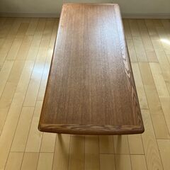 ホルムコーヒーテーブル135cmの画像