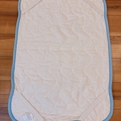 【受渡し予定】ミッフィー ベビーベッド用敷きパッドの画像