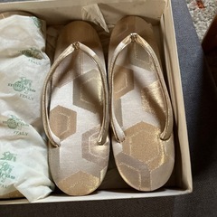 草履とバックのセットの画像