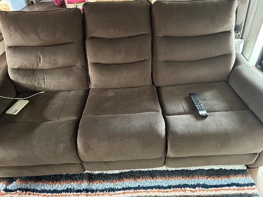 ニ○リソファー