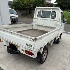 ⭐︎商談中⭐︎ダイハツ ハイゼットトラック 4WD/5MT 40,700キロ 車検R7年12月 四国★徳島の画像
