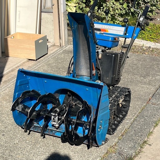 【中古】YAMAHA除雪機　560