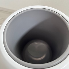 Pigeon ピジョン ステール おむつゴミ箱の画像