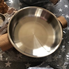 Amway Queenの鍋　新品、未使用品
の画像