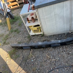 ISUZUエルフ3トンフロントバンパーの画像