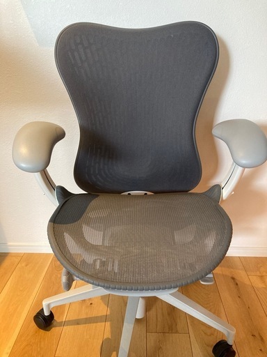Herman Miller Mirra 2 ハーマンミラー