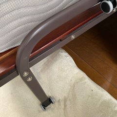 《長居公園付近》　引き取り限定　折りたたみベッドの画像
