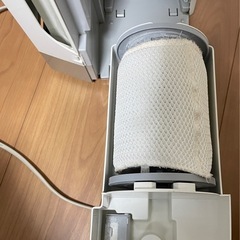 【動作良品】パナソニック◎Panasonic 加湿空気清浄機 F-VXD50 適用床面積 空気清浄:24畳/加湿空気清浄:14畳 説明書付きの画像
