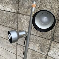フロアースタンド2灯 シルバー 04-2902 照明器具の画像