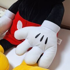ディズニー、ミッキー、ビッグぬいぐるみの画像