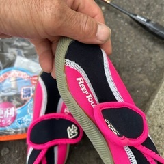 子供のマリンシューズの画像