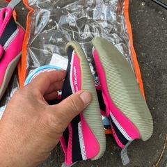 子供のマリンシューズの画像