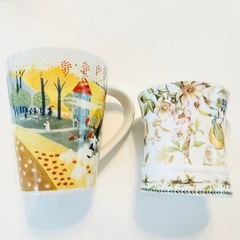 MOOMIN マグカップ＆花柄マグカップ　セットの画像