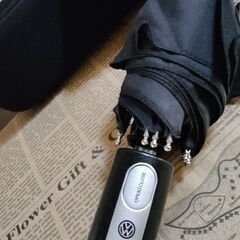 ★フォルクスワーゲン・折りたたみジャンプ傘★未使用品・保存ケース付き Volkswagen　VWの画像
