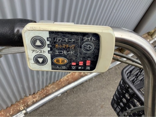 695  パナソニック新機種電動アシスト自転車viviNX26インチシルバーアルミボディー