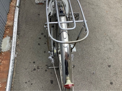 695  パナソニック新機種電動アシスト自転車viviNX26インチシルバーアルミボディー