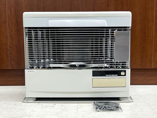 北海道 千歳市/恵庭市 近郊配送 Sunpot/サンポット KSH-7031KC カベック 煙突式 石油ストーブ 半密閉式石油ストーブ 2018年製 木造18畳 /コンクリート29畳