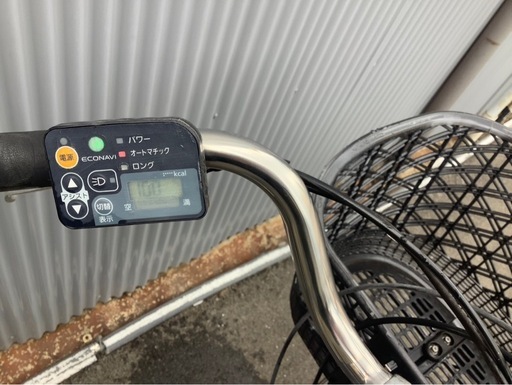 696  パナソニック電動アシスト自転車viviDX26インチシルバーボディー