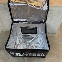 引き取り先決まりました！宅配BOX 鍵付きの画像