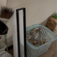 バケツ、鏡、ガラス板、ガラス器などの画像