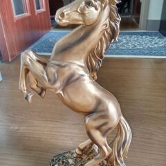 オシャレな馬の置物です!の画像