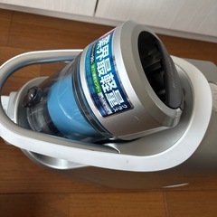 アイリスオーヤマ KIC-CTP1-S 軽量サイクロン式掃除機の画像