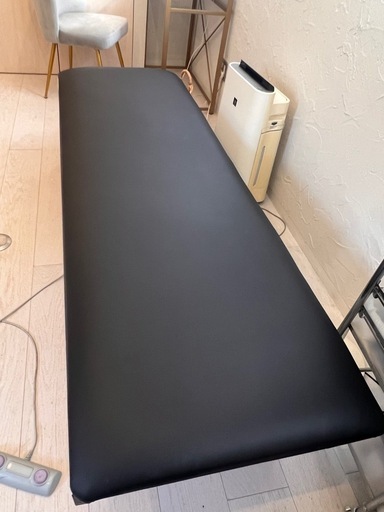 ※最終値下げ【自動昇降ベッド】エステ、整体、まつ毛サロン、医療用ベッド