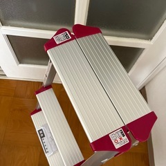 脚立の画像