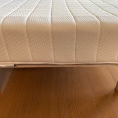 ニトリ　脚付きボンネルコイルマットレス　セミシングルの画像