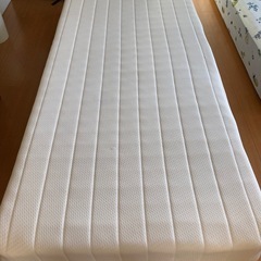 ニトリ　脚付きボンネルコイルマットレス　セミシングルの画像