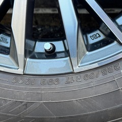 ホイール＋スタッドレス 225/60R17 4本セット
の画像