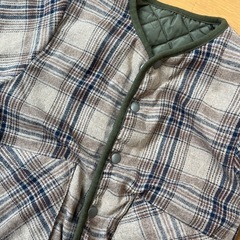 キッズアウター リバーシブル 100cm
の画像