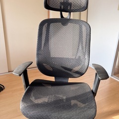 机と椅子セットの画像