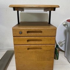 学習机の付属の収納引き出しの画像