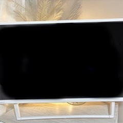 オリオン 32型3波 ハイビジョン液晶テレビ ホワイト Chromecast付きの画像