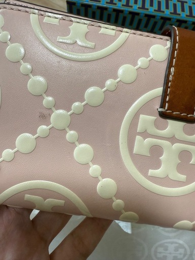 トリーバーチ　長財布