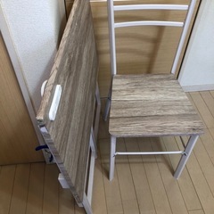 折りたたみテーブル　コンセント付き　チェア　セット　美品の画像