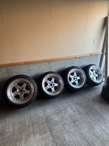 17インチ　10j +10 4本　114.3　ホイールのみ