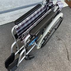 NISSIN 介助用車椅子　NC-1CB 自走式　22インチ 座面高さ41cm 座面幅38cm アルミフレーム　折りたたみ 中古品 ③の画像
