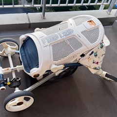 ベビーカーの画像