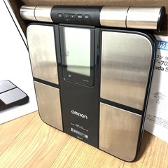 【未使用品】OMRON 体重体組成計 HBF-702Tの画像