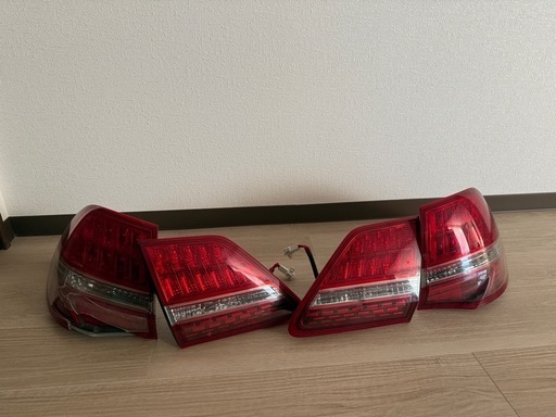 200系クラウンロイヤル前期テール