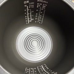炊飯器の画像