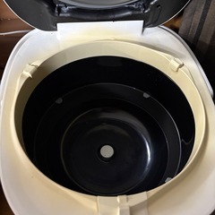 炊飯器の画像